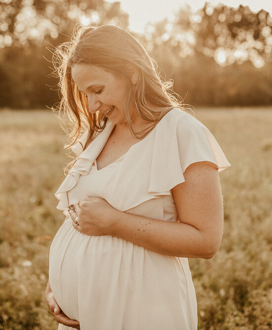 Ronja Bensch Hochzeitsfotograf Leverkusen: Babybauch Fotoshooting