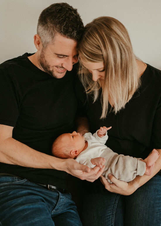 Ronja Bensch Hochzeitsfotograf Leverkusen: Newborn Fotoshooting