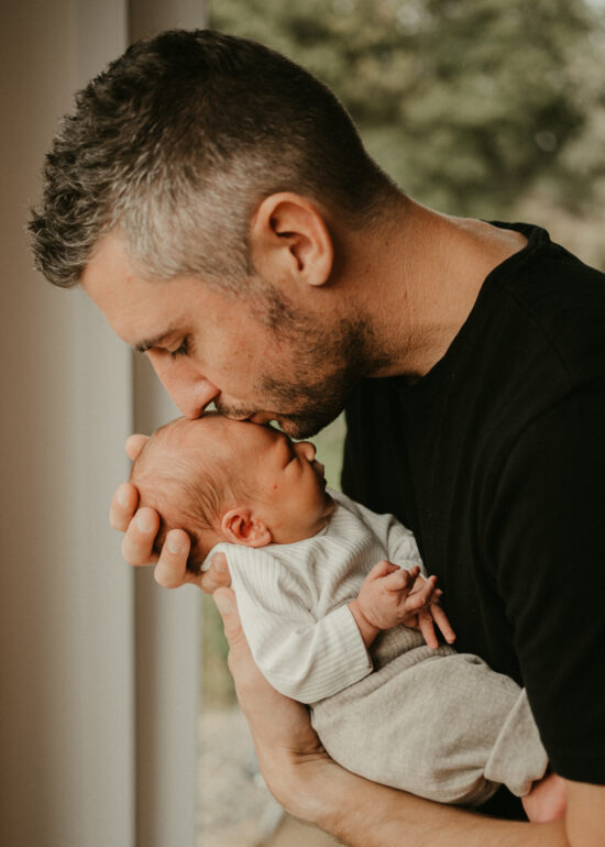 Ronja Bensch Hochzeitsfotograf Leverkusen: Newborn Fotoshooting