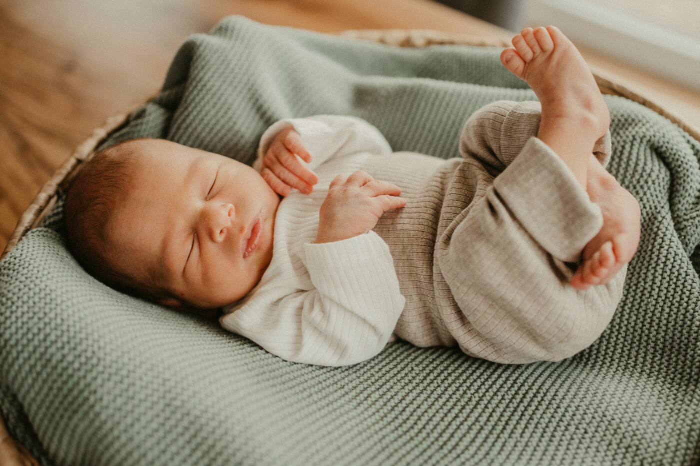 Ronja Bensch Hochzeitsfotograf Leverkusen: Newborn Fotoshooting