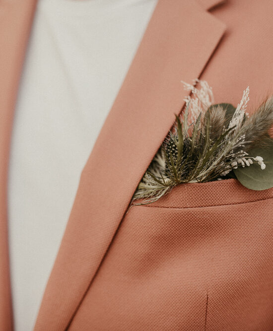 Ronja Bensch Hochzeitsfotograf Leverkusen: Hochzeit Fotoshooting Strand Schilling Dekoration