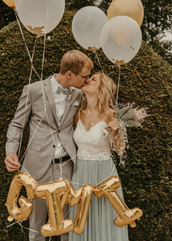 Ronja Bensch Hochzeitsfotograf Leverkusen: Hochzeit in Weeze Paarfotos