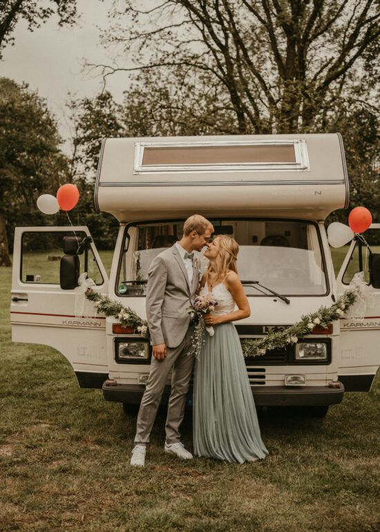 Ronja Bensch Hochzeitsfotograf Leverkusen: Hochzeit in Weeze Paarfotos