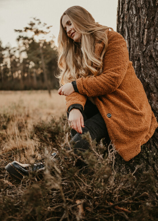 Ronja Bensch Hochzeitsfotograf Leverkusen: Portrait Fotoshooting natürliche Fotos