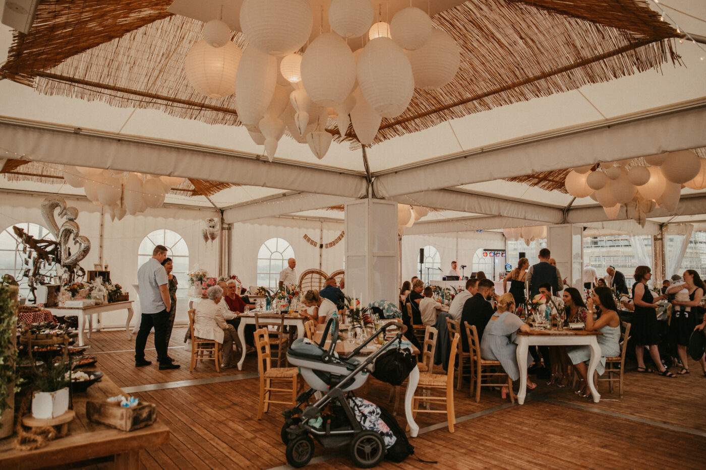 Ronja Bensch Hochzeitsfotograf Leverkusen: Hochzeit Location