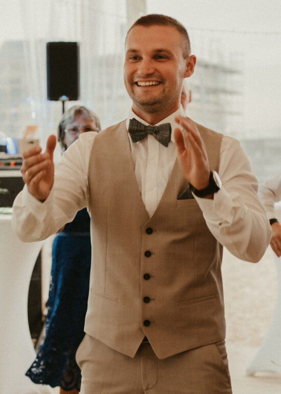 Ronja Bensch Hochzeitsfotograf Leverkusen: Hochzeit Feier