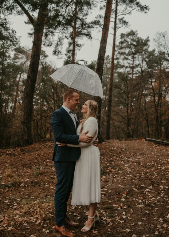 Ronja Bensch Fotografie – Hochzeitsfotograf Leverkusen: Fotoshooting bei Regen